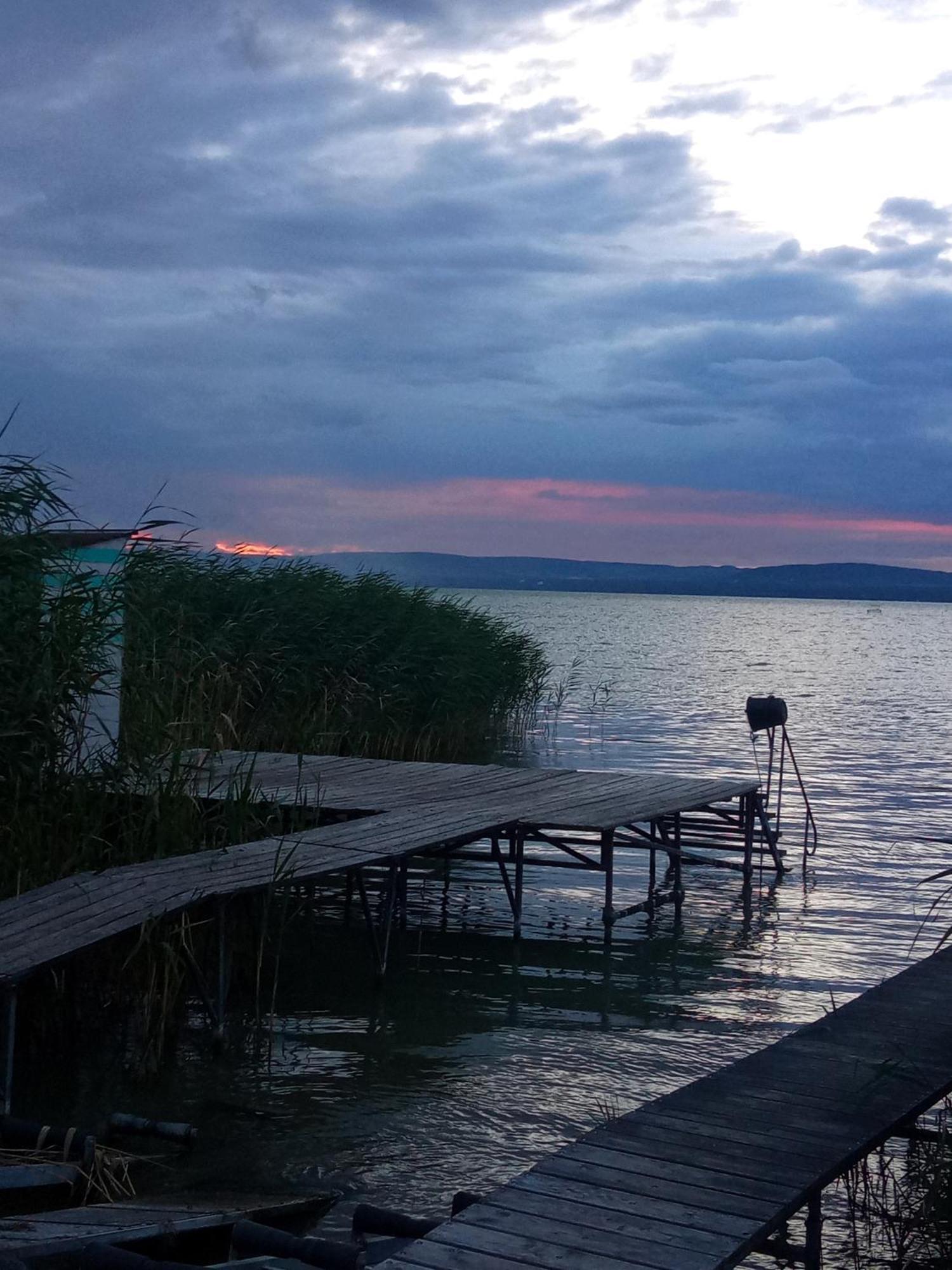 Vadszilva Apartman Balatonoszod Eksteriør billede